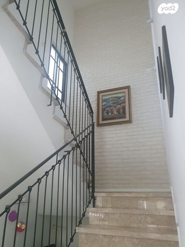 דו משפחתי, נווה יהודה, רחובות