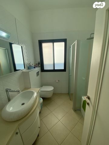 דו משפחתי, נווה יהודה, רחובות