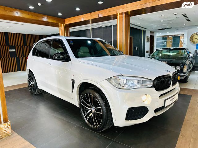 ב מ וו X5