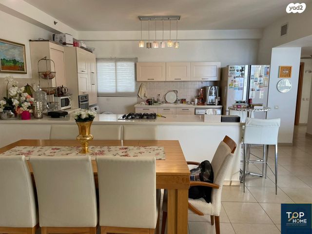 דירה, שדרות ניצה, נתניה