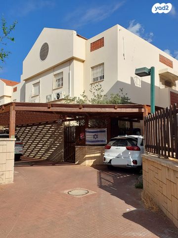 דו משפחתי, כפר יונה