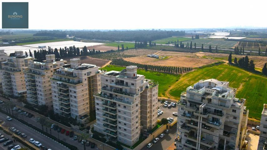 דירה, שדרות יצחק רבין, רמת אמיר, קדימה צורן