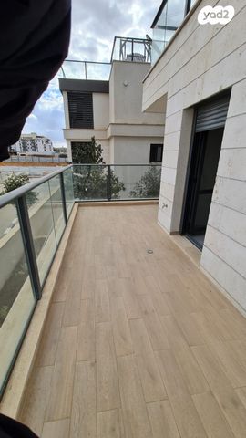 דירת גן, פארק הנחל, באר שבע