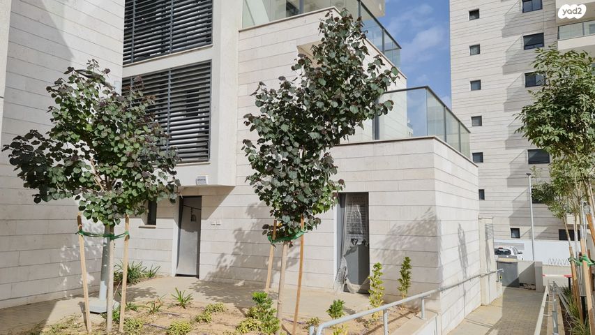 דירת גן, פארק הנחל, באר שבע