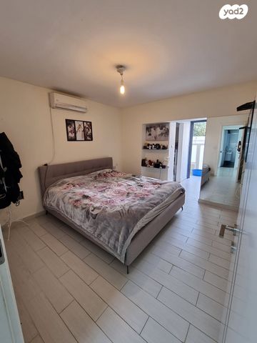 דירת גן, התאנה, גילה, ירושלים