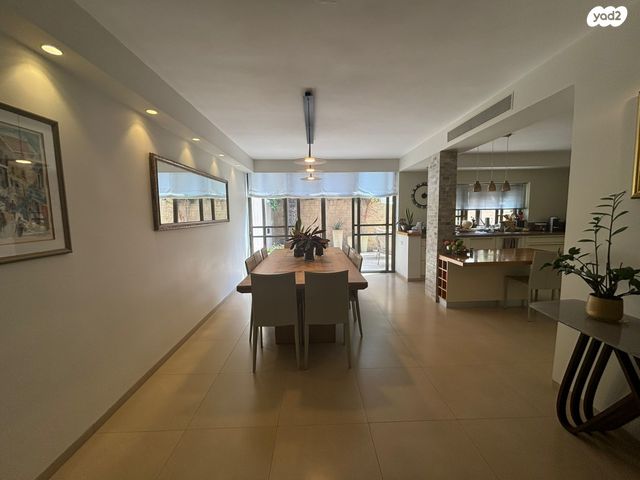 בית פרטי/ קוטג', רמת השרון