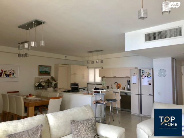 דירה, שדרות ניצה, נתניה