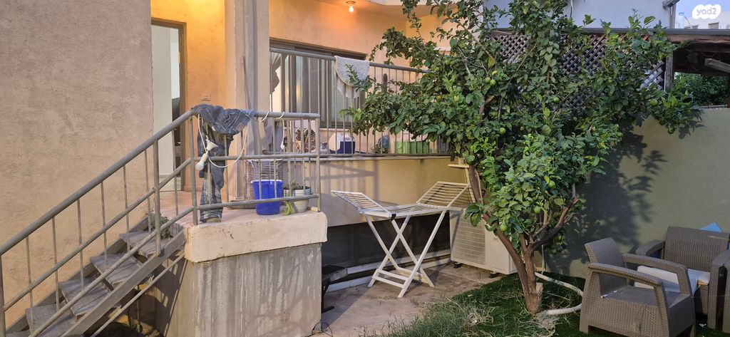 דירה, בית דגן