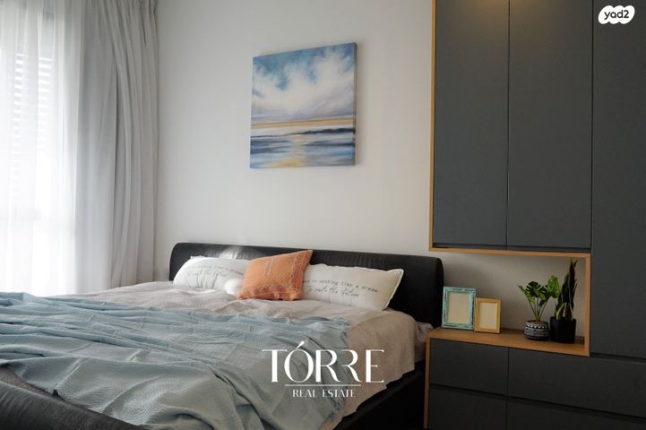 דירה, דרך מנחם בגין 160, מונטיפיורי, הרכבת, תל אביב יפו