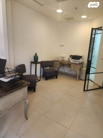 משרדים, הרצליה