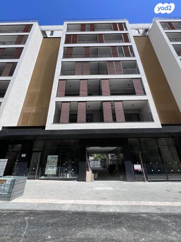 גג/ פנטהאוז, גבולות, תל אביב יפו