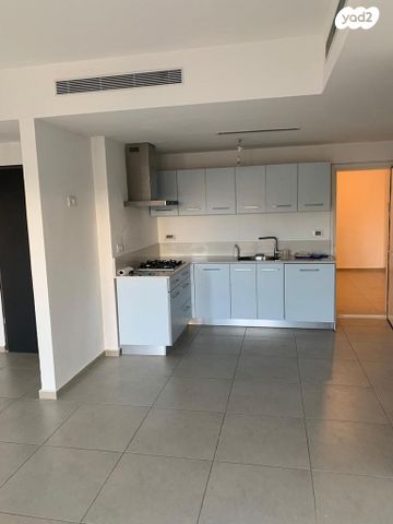 דירה, התקומה 19, צפון יפו, המושבה האמריקאית-גרמנית, תל אביב יפו