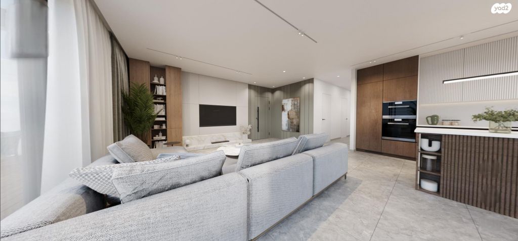 גג/ פנטהאוז, יהדות בריטניה, רמת יורם, נתיבות