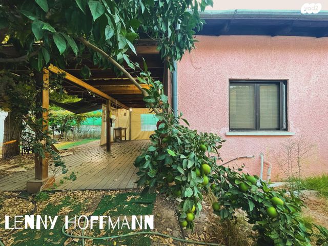 בית פרטי/ קוטג', קפלן, גבעת אוויה, יהוד מונוסון