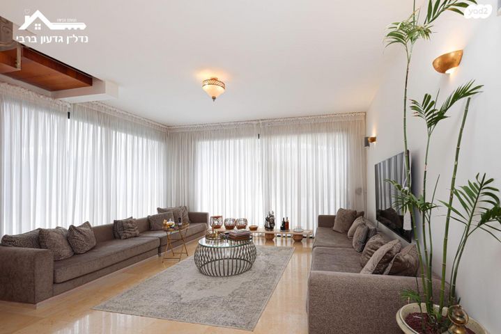 בית פרטי/ קוטג', אשדוד