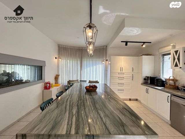 בית פרטי/ קוטג', עומר