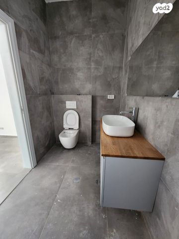 דו משפחתי, גדרה