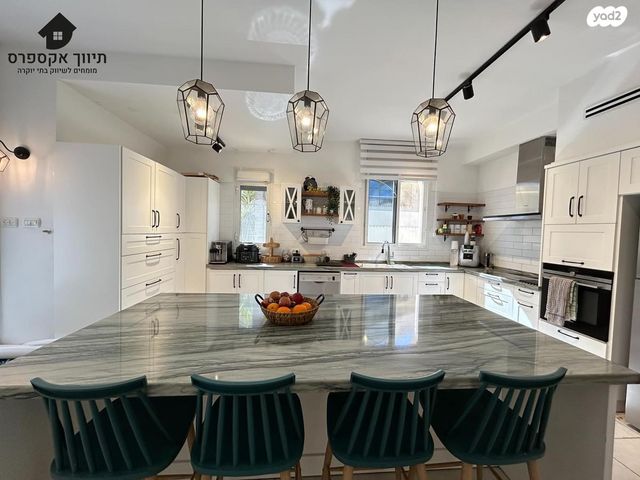 בית פרטי/ קוטג', עומר