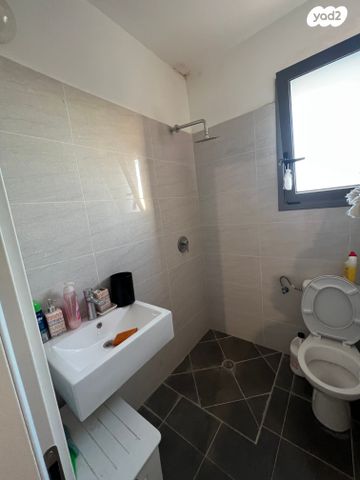 דירה, שדרות החוצבים, מבשרת ציון