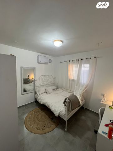 דירה, שדרות החוצבים, מבשרת ציון