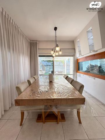 בית פרטי/ קוטג', עומר