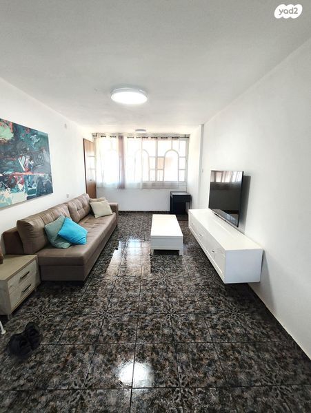 דירה, רש"י, באר שבע