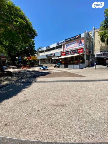 שדרות טרומפלדור 