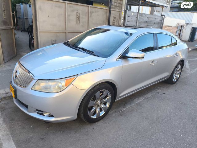 ביואיק לה-קרוס