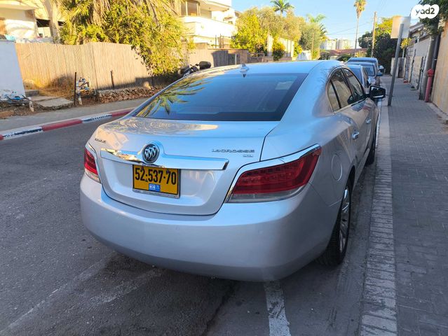 ביואיק לה-קרוס