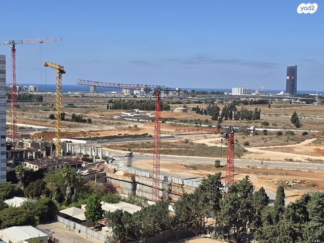 השדות 2
