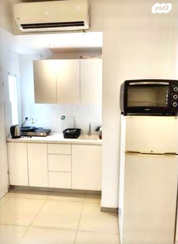 דירת גן, מרדכי אנילביץ' 15, יד אליהו, תל אביב יפו