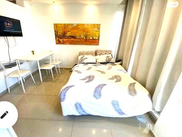 דירת גן, מרדכי אנילביץ' 15, יד אליהו, תל אביב יפו