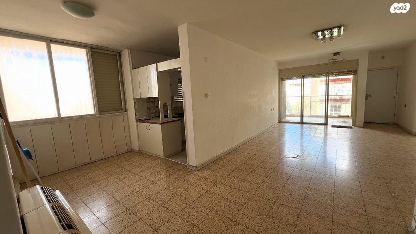 דירה, כ"ט בנובמבר, הרצליה הירוקה, נווה עובד, הרצליה