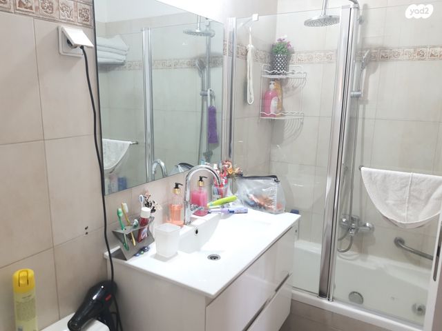 דירת גן, נחמה, חומת שמואל, הר חומה, ירושלים