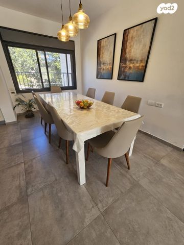 דירה, מבשרת ציון