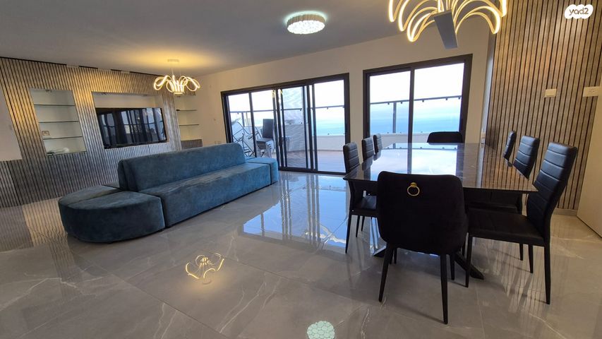 גג/ פנטהאוז, השומר, שיכון עובדים, טבריה