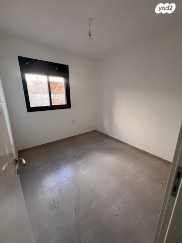 דירת גן, רמב"ם, מבשרת ציון