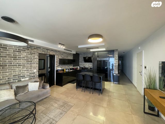 דירת גן, דרך אריאל שרון, קרית שמואל, טבריה