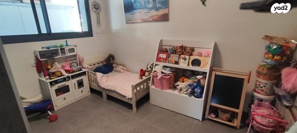 דו משפחתי, גן ישראל, מגדל העמק