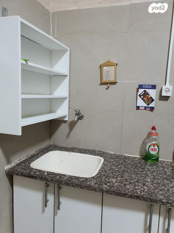 דירה, סירקין, שוק תלפיות, חיפה