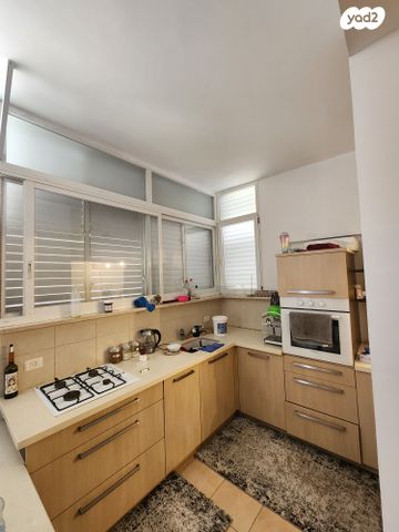 דירה, ארלוזורוב, הדר עליון, חיפה