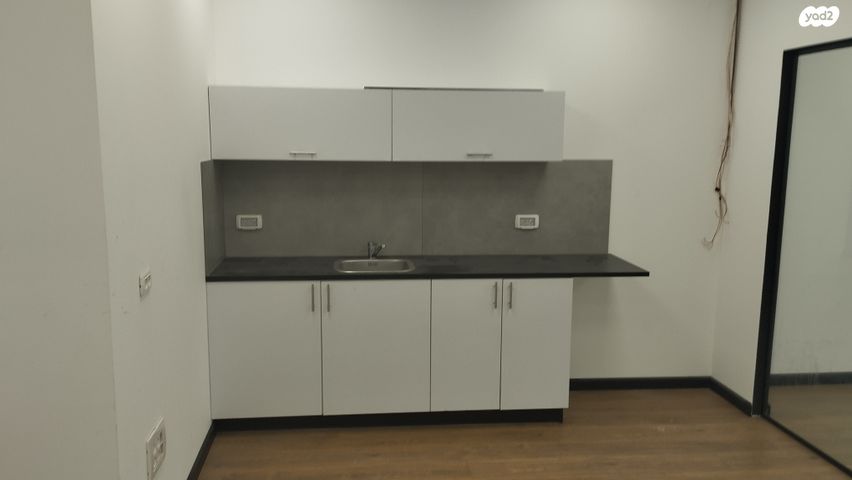 משרדים, הרצליה