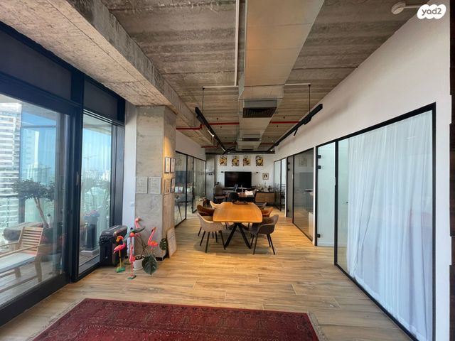 משרדים, הנגר, אזור תעשיה נווה נאמן, הוד השרון