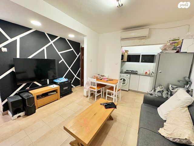 מקור החסידה 