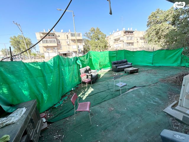 דירת גן, יצחק רגר, באר שבע