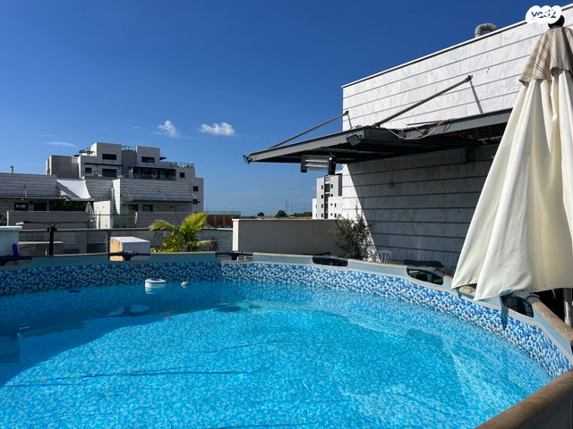 דופלקס, שדרות הרצל, נאות שמיר, יבנה