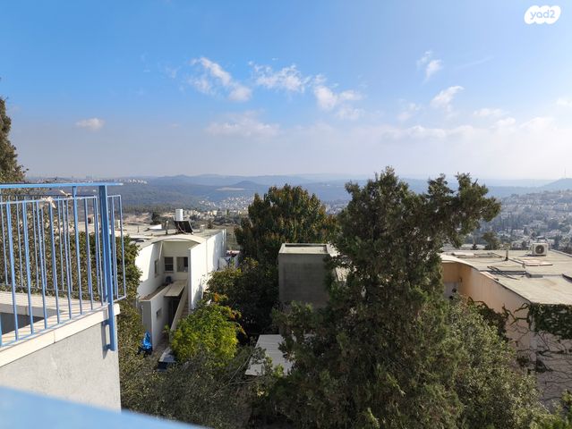 דו משפחתי, מעלה החמישה