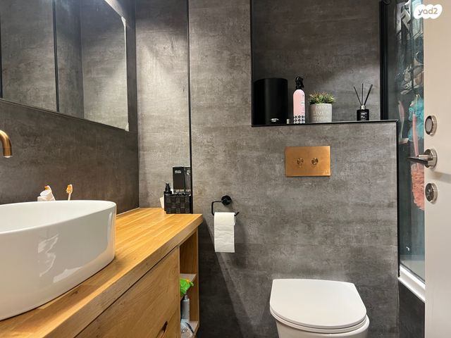 דופלקס, שדרות הרצל, נאות שמיר, יבנה