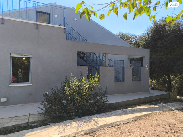 דו משפחתי, מעלה החמישה