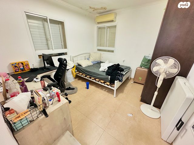 דירה, מקור החסידה, אילת